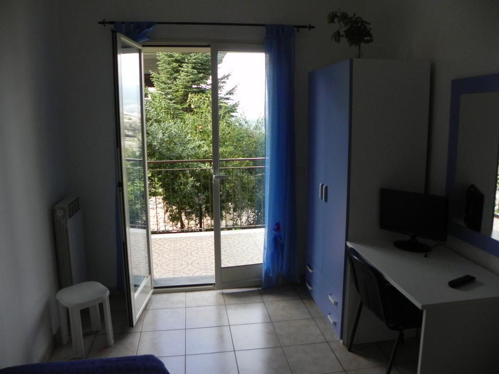 Affittacamere Bellavista Castiglione De Sicilia Exterior foto